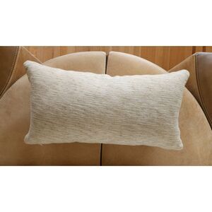 Roth & Tompkins 14X26 LUMBAR Throw Pillow Cover Zippered Woven Toffee Damask NEW